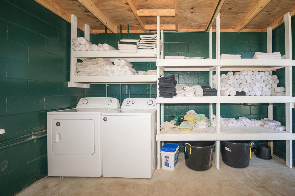 barn laundry room available when you rent stalls with big lick stall rental